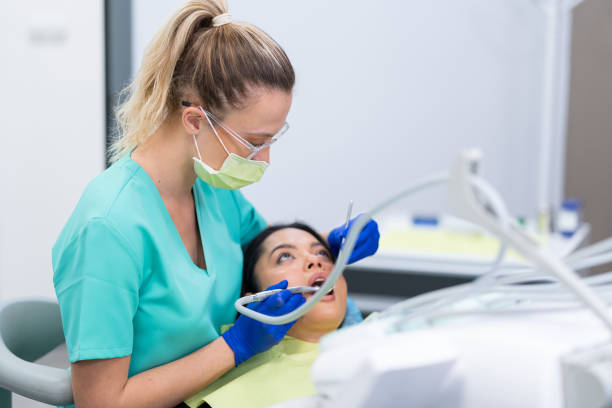Best Urgent Tooth Repair  in Nokomis, IL